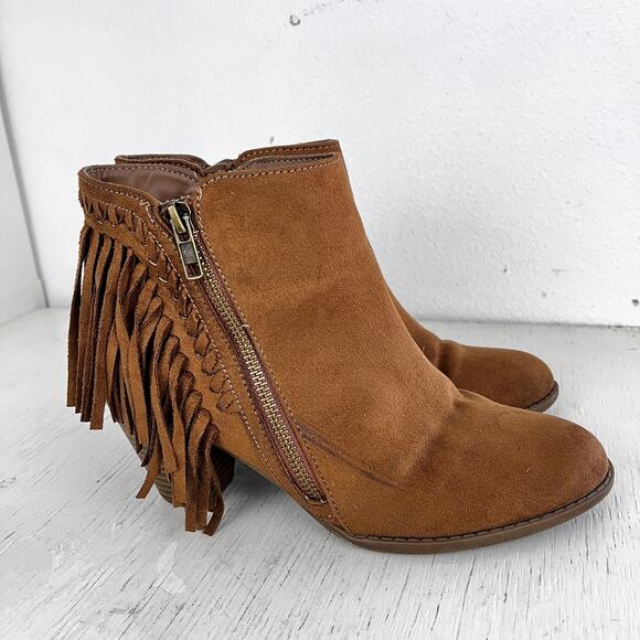 Indigo Rd Cabaret fringe bootie stacked heel size 7.5 - Picture 2 of 14